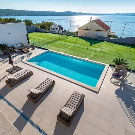 Villa A Novigrad (Dalmatia)