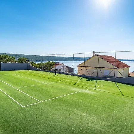 A Villa Novigrad (Dalmatia)